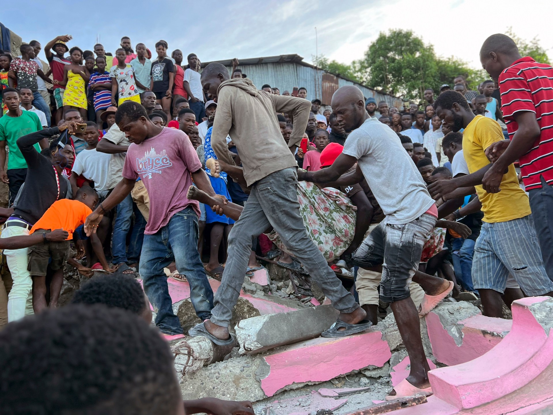 Deadly quake adds to Haiti’s misery following devastating floods