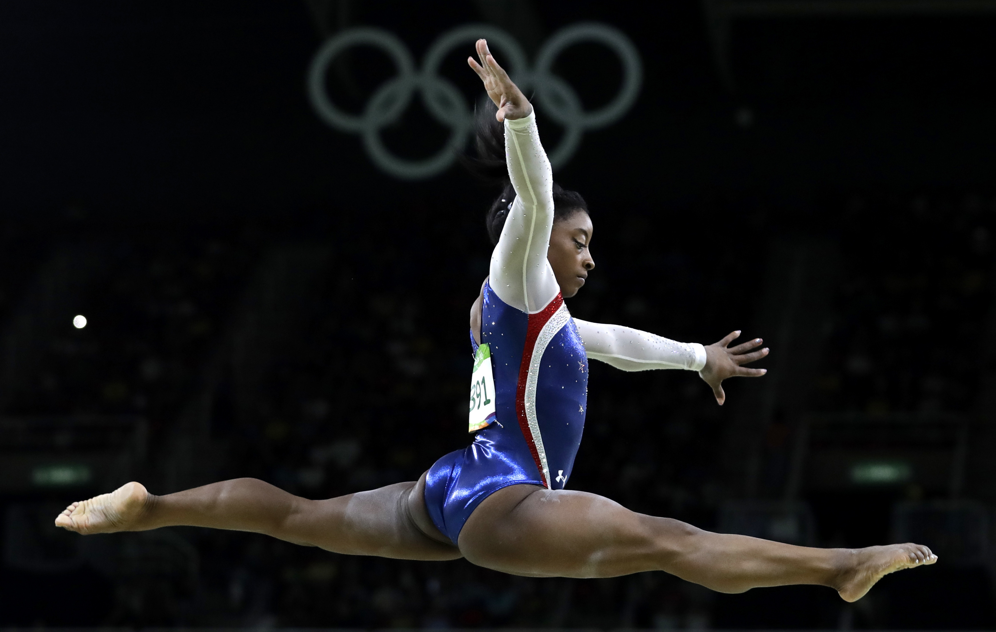 Simone Biles leads U.S. women to team title at gymnastics world  championships - ESPN