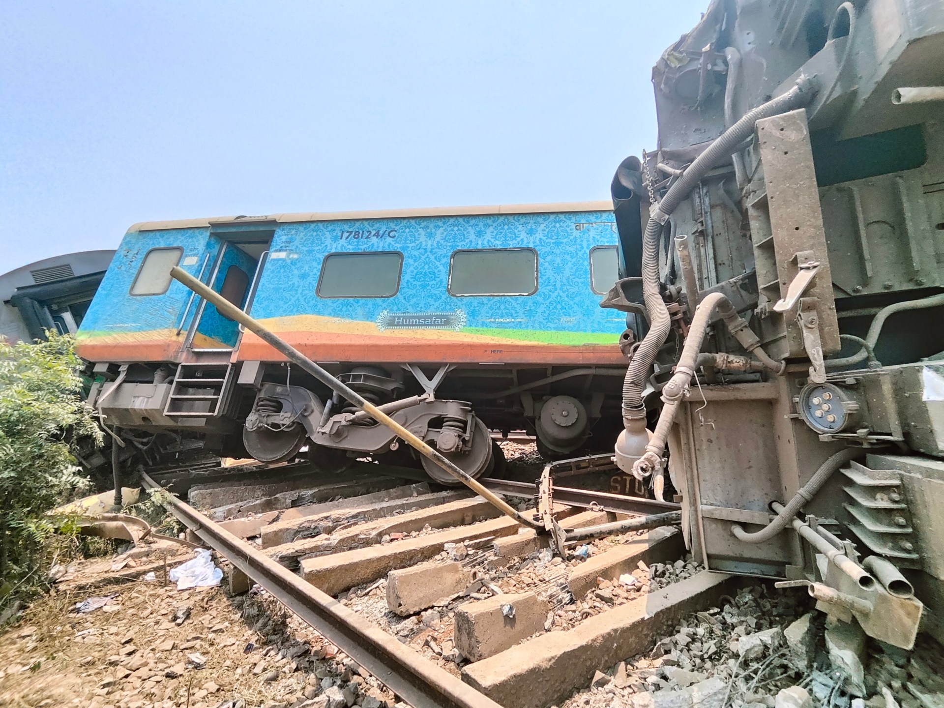‘Second lease on life’ say survivors of deadly India train crash