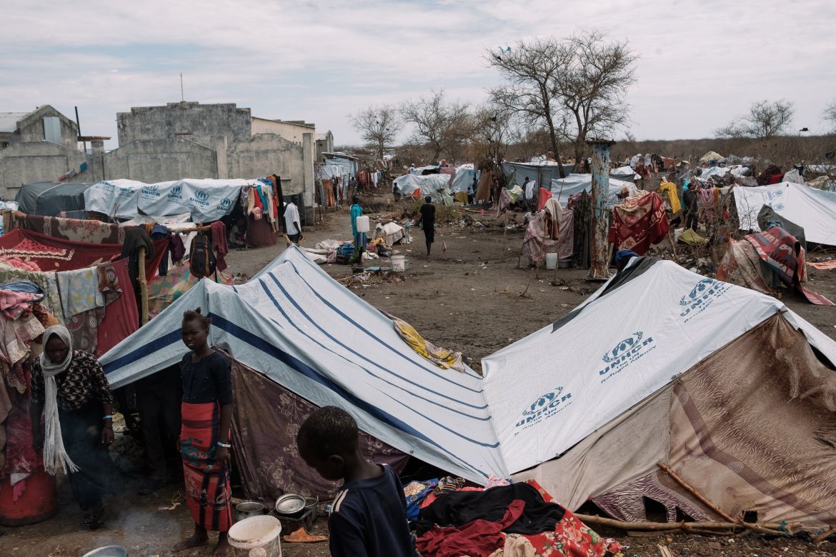 Returnees staying at the transit centre in Renk