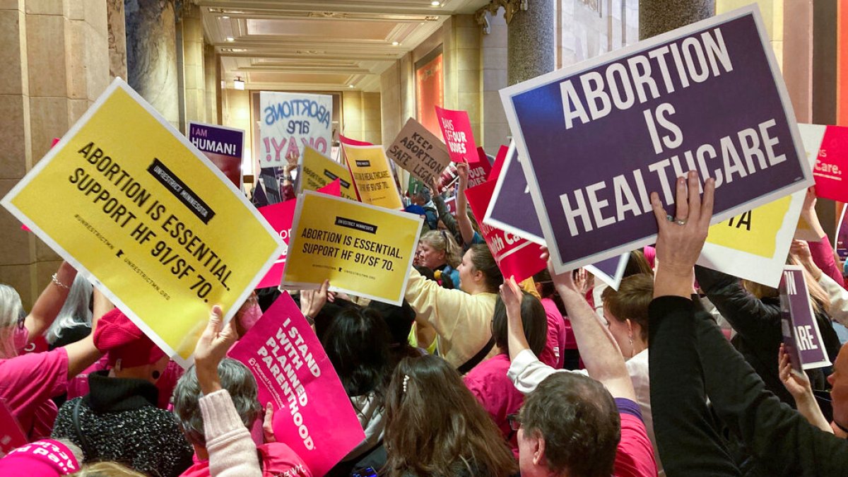 Klinik aborsi Minnesota menerima dukungan sejak Roe jatuh |  Berita Hak Perempuan