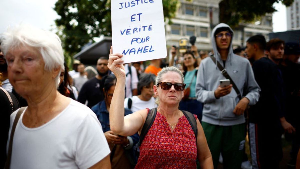 Prancis mengguncang malam ketiga kerusuhan atas pembunuhan remaja oleh polisi |  Berita Polisi