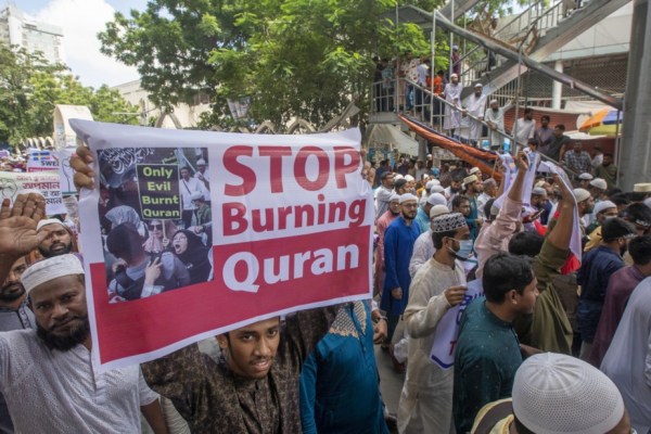 През последните седмици в няколко мюсюлмански страни бяха проведени демонстрации