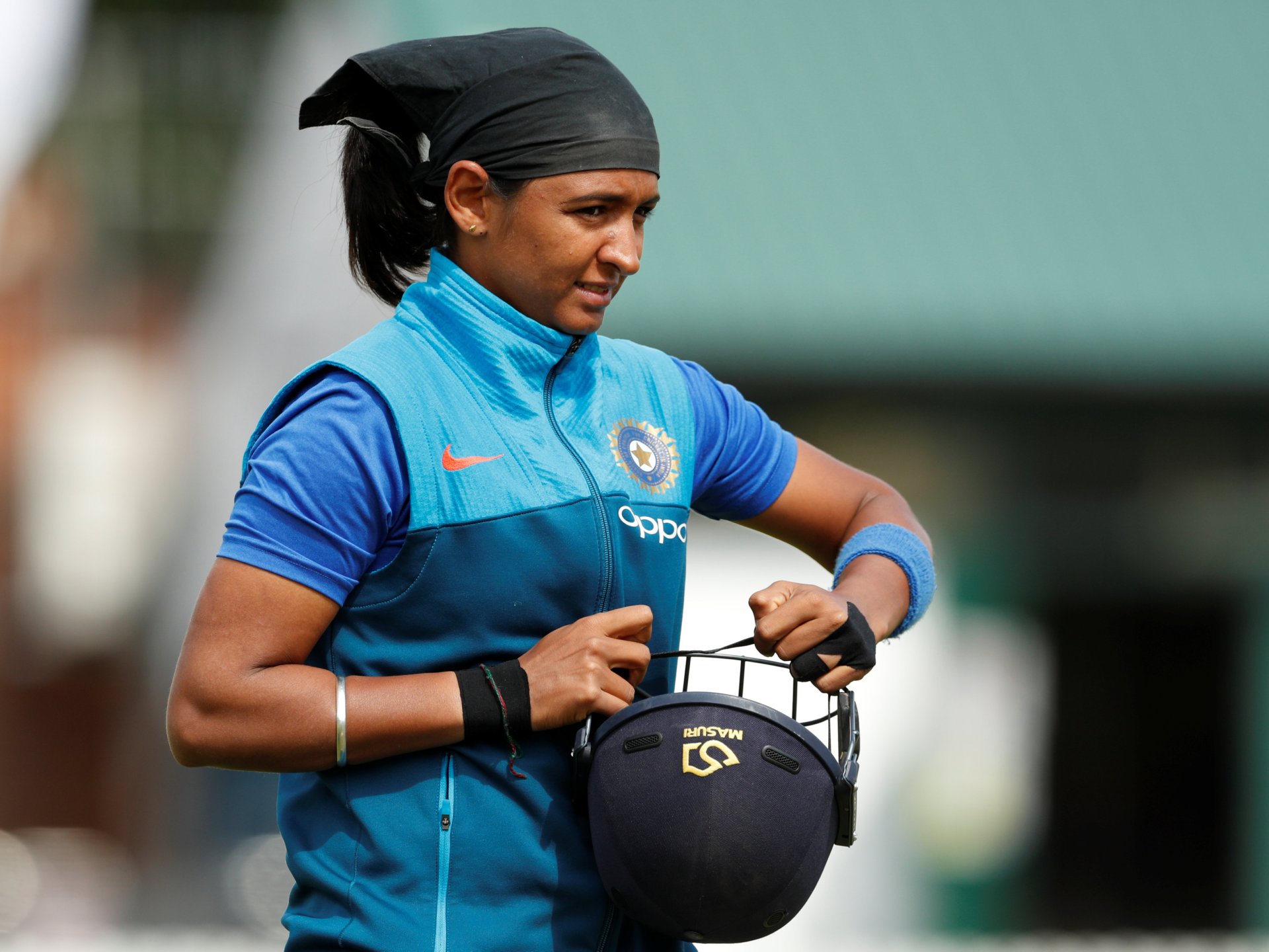 Kapten India Harmanpreet Kaur diskors dua pertandingan karena ledakan |  Berita Kriket