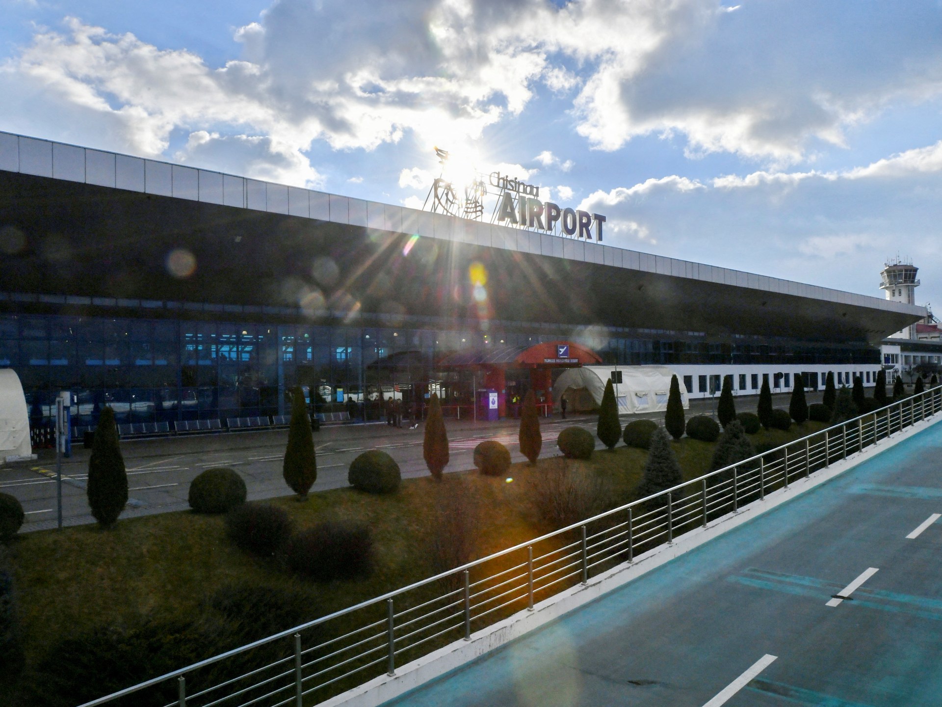 Dua tewas dalam penembakan di bandara Moldova, pria bersenjata ditangkap |  Berita Kekerasan Senjata