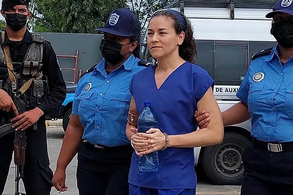 Докато изолацията й в скандалния затвор Ел Чипоте в Никарагуа