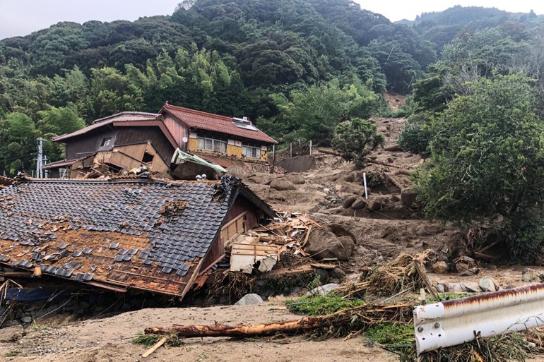 Ribuan orang disuruh mengungsi karena tanah longsor, banjir tewaskan satu di Jepang |  Berita Cuaca