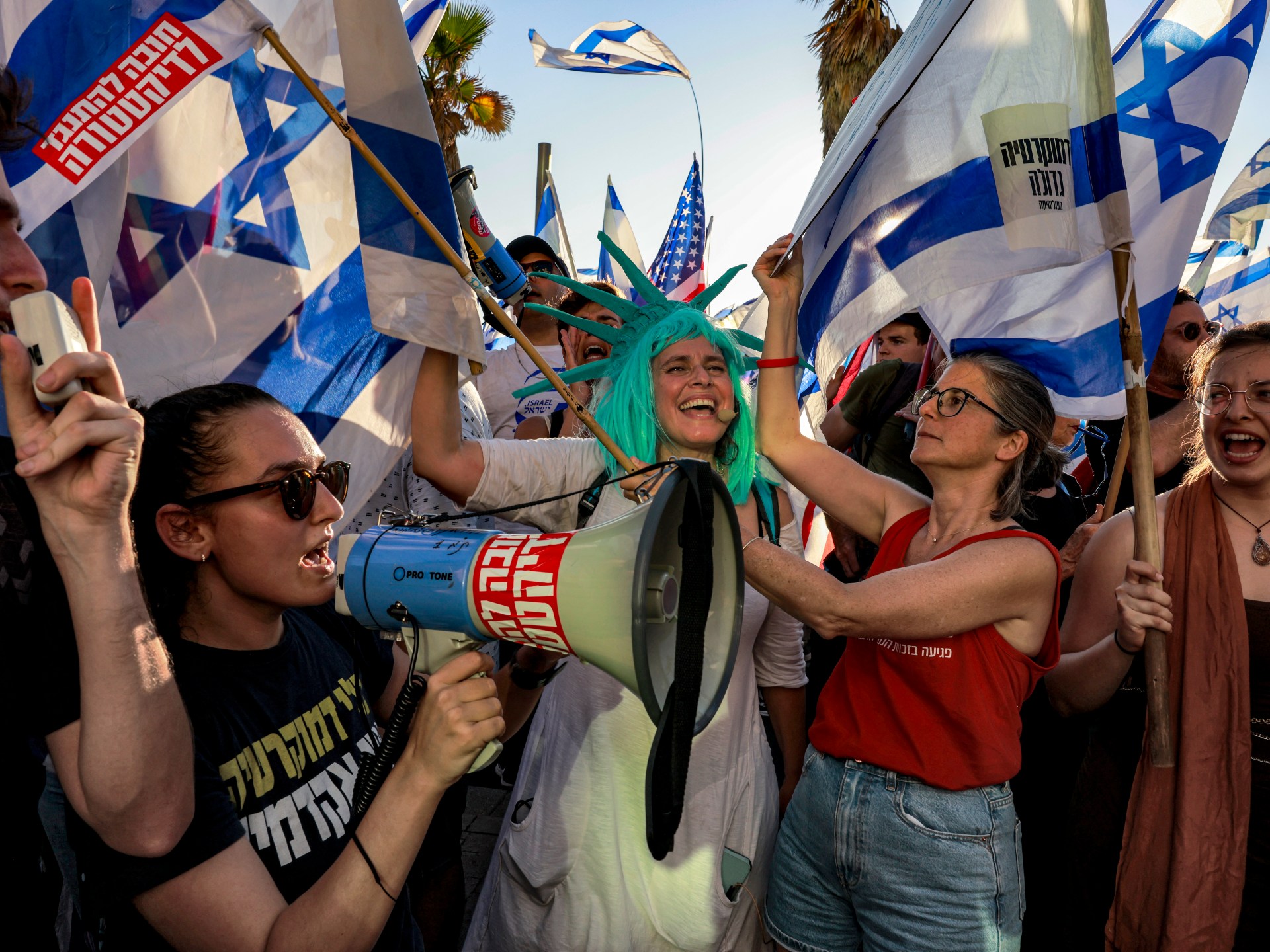 Protes berlanjut di Israel menentang perubahan yudisial yang diusulkan |  Berita Protes