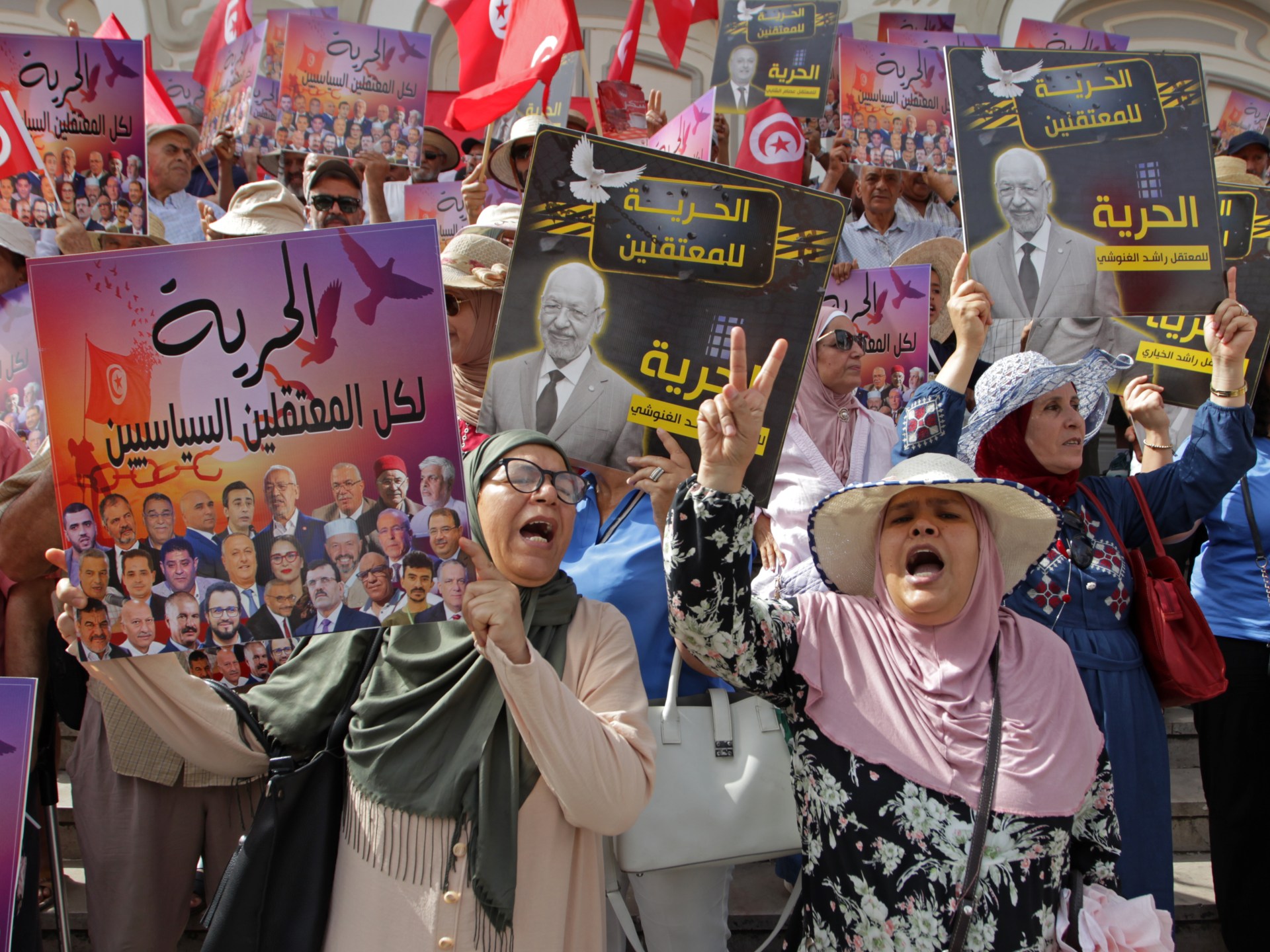 Protes Tunisia menandai dua tahun sejak pengambilalihan presiden |  Berita Protes
