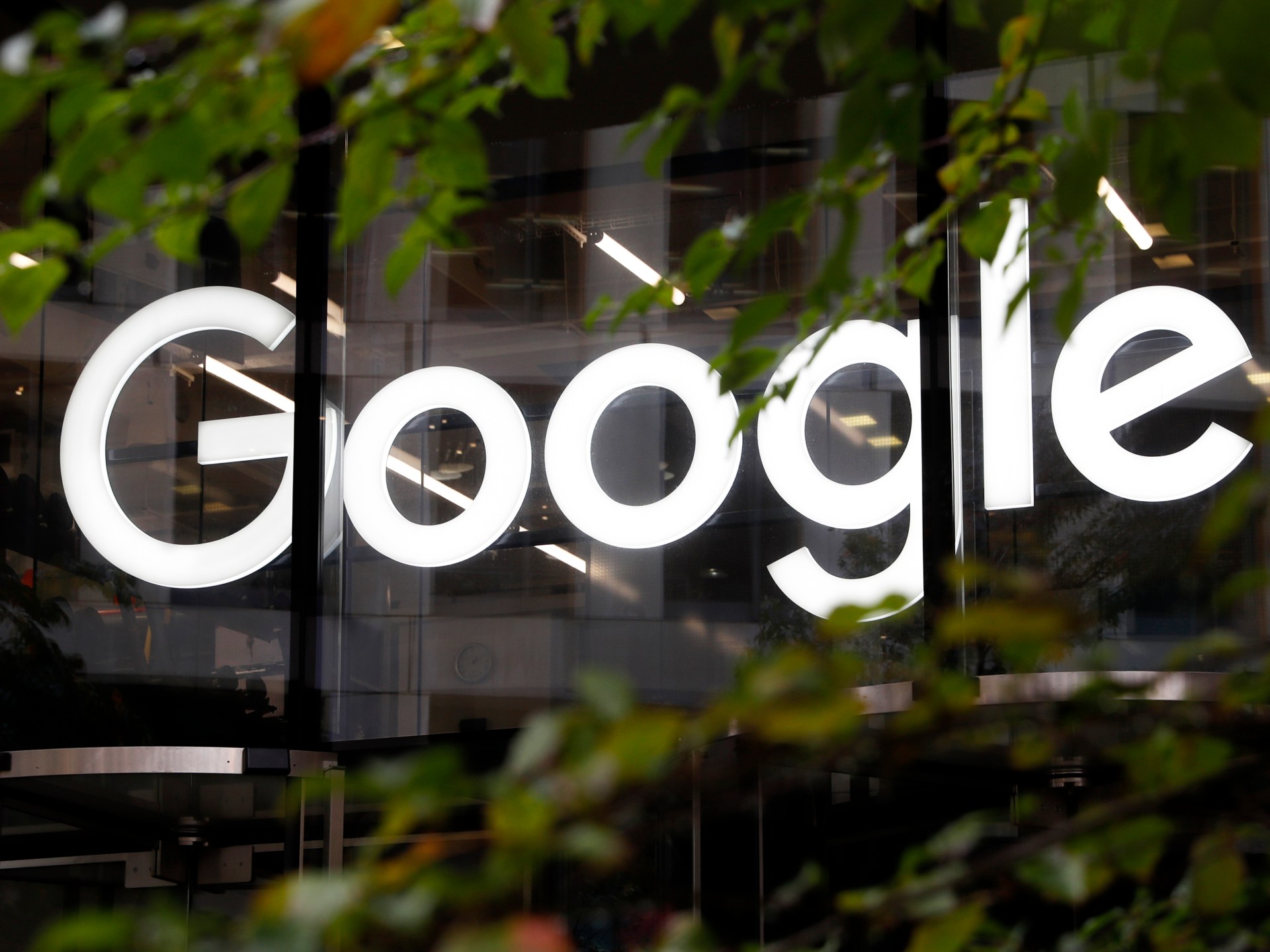 Google touts AI for news, insists journalists can't be replaced ...