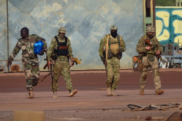 Група за защита на правата твърди, че армията на Мали и чуждестранните бойци са екзекутирали цивилни
