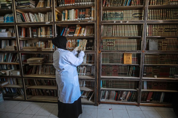 Снимки: Запознайте се с изследователския екип, работещ за спасяването на историята, наследството на Газа