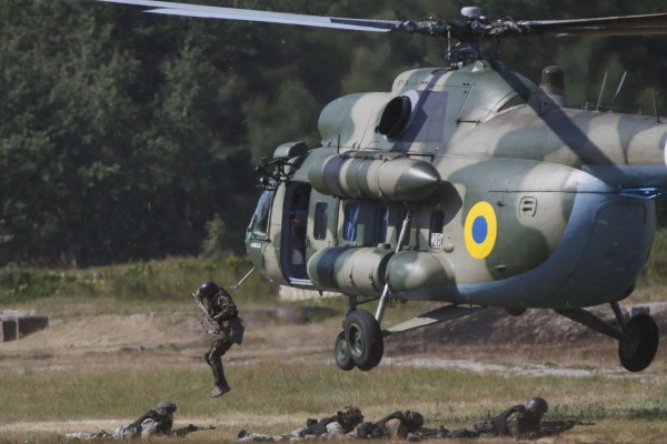 Шест членове на украинските въоръжени сили са били убити при