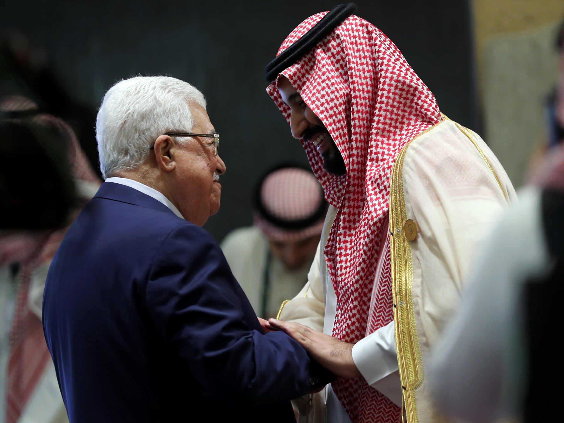 مسؤولون فلسطينيون يهنئون أول سفير للسعودية  أخبار الصراع الإسرائيلي الفلسطيني