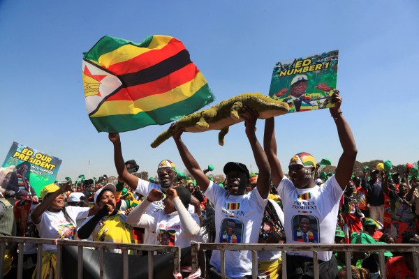 Хараре Зимбабве – На 23 август жителите на Зимбабве се
