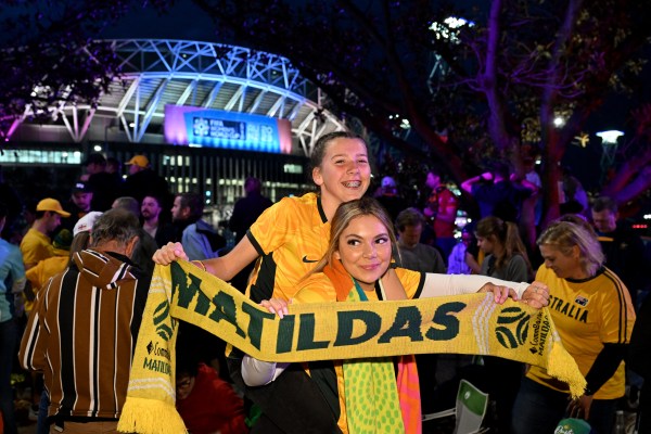 „Това е пълна лудост“: Манията на Матилдас обхваща Австралия