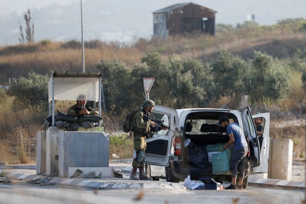 Повече от 200 палестинци, близо 30 израелци, убити досега тази година: ООН
