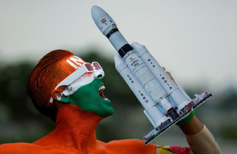 India moon landing updates: Chandrayaan-3 makes space history | Space News  | Al Jazeera