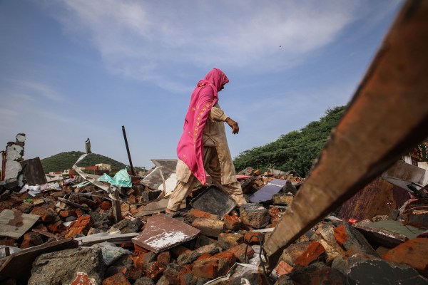 Индийски съд попита дали дните на разрушаване на домове и