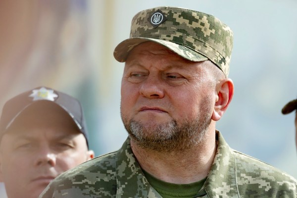 Бившият главнокомандващ на Украйна е назначен за посланик в Обединеното кралство