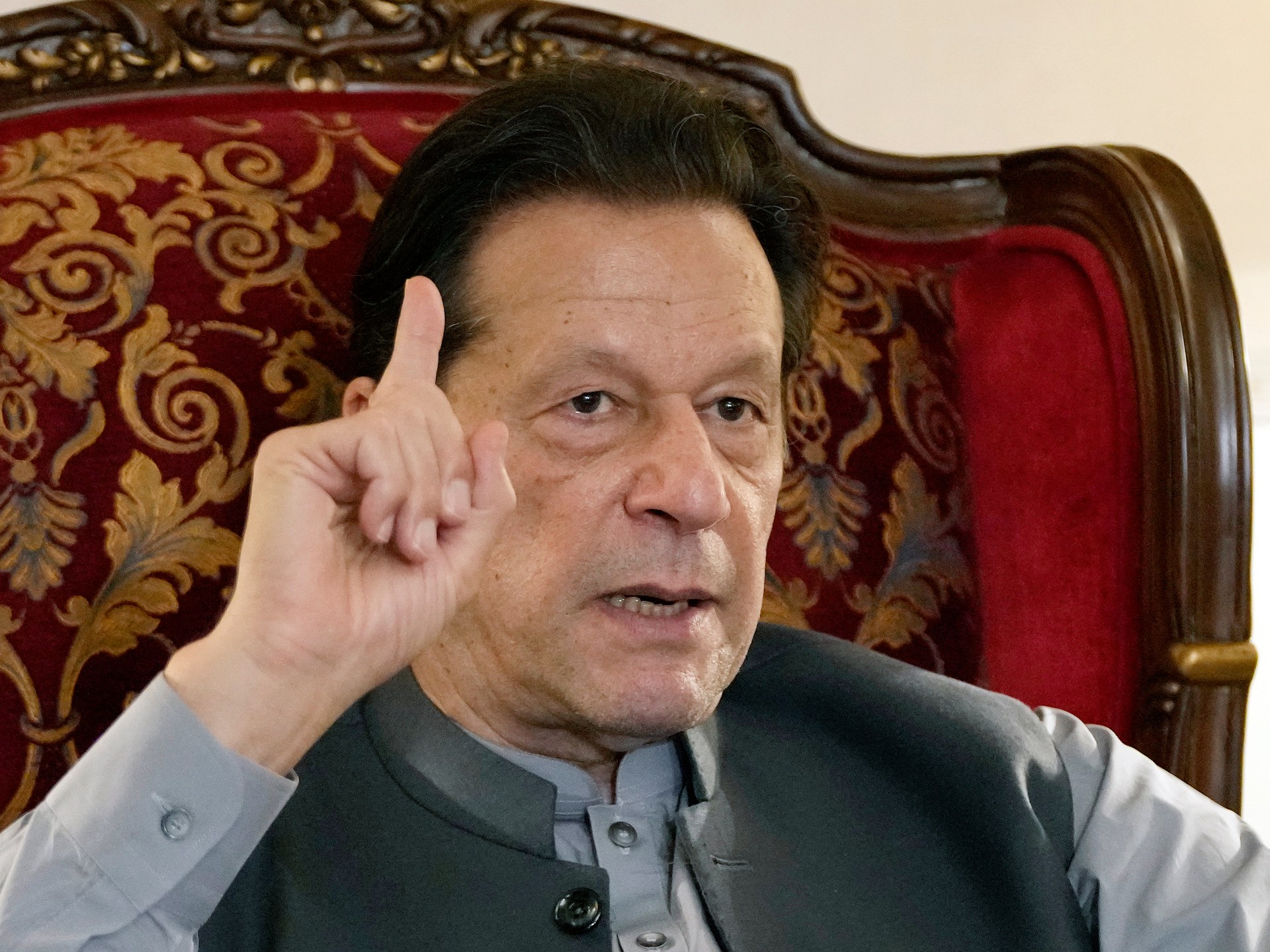 パキスタン選挙管理委員会、2024年選挙におけるイムラン・カーン元首相の指名を拒否 | 選挙ニュース