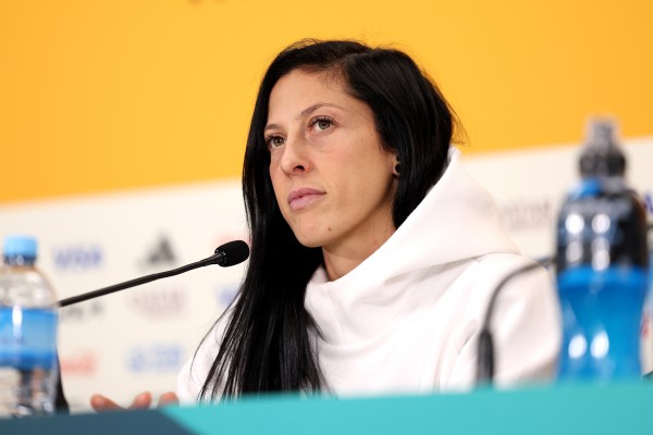Испанската женска футболна лига поиска президентът на испанската федерация Луис