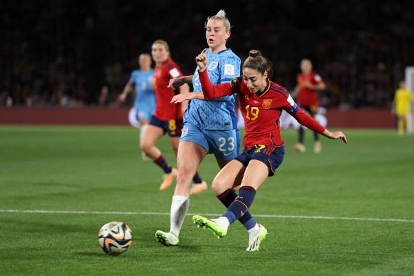 Испания победи Англия с 1-0, за да спечели първата титла от Световното първенство за жени