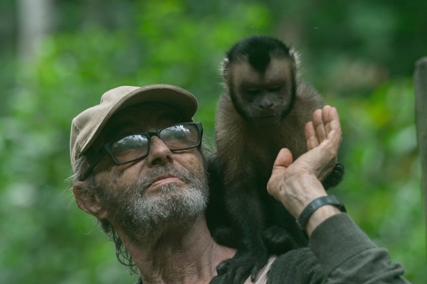 Човекът-маймуна: Защита на спасените маймуни в перуанската Амазонка