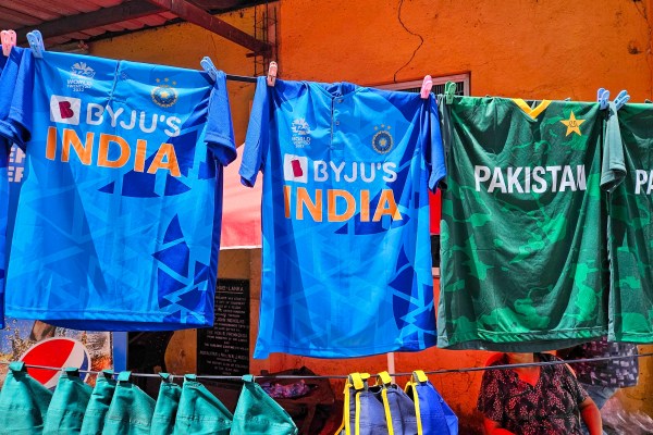 Коломбо, Шри Ланка – Мачът по крикет Супер 4 за