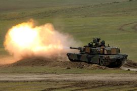 U.S. M1A2 "Abrams" tank fires during U.S. led joint military exercise "Noble Partner 2016" near Vaziani, Georgia, May 18, 2016. REUTERS/David Mdzinarishvili/File Photo
