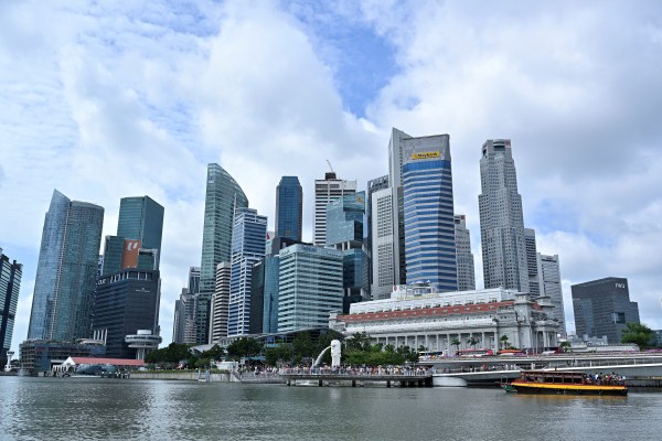Сингапур – Имиджът на Сингапур като чист бизнес център е