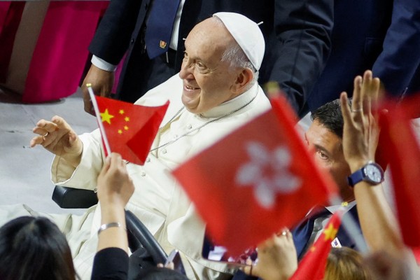 Папа Франциск каза на католиците в Китай да бъдат добри