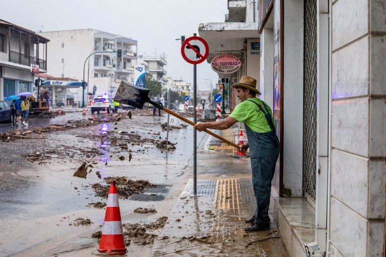 Türkiye, Yunanistan ve Bulgaristan’da yaşanan sel ve yağışlarda en az 5 kişi hayatını kaybetti  İklim krizi haberleri