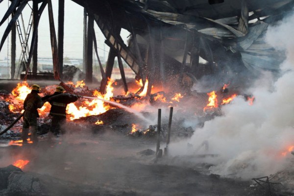 Мощна експлозия близо до летище Ташкент в Узбекистан уби един, рани 162