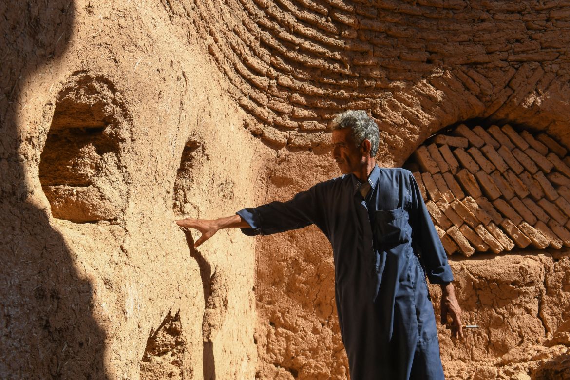 Syria's ancient adobe houses threatened by war, displacement