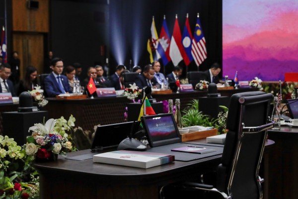 Малайзия призовава за „строги“ мерки срещу Мианмар по време на срещата на АСЕАН