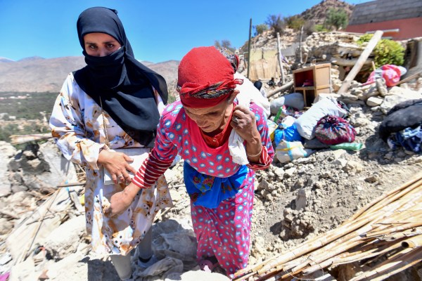 Надеждите за оцелелите избледняват, тъй като броят на жертвите на земетресението в Мароко надхвърли 2800