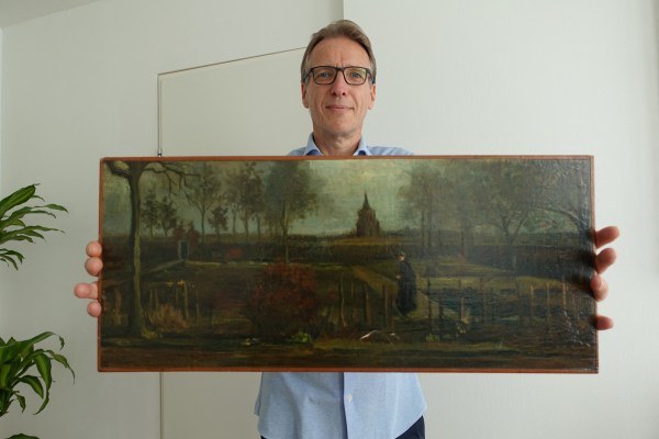 Холандски арт детектив откри открадната картина на Винсент ван Гог