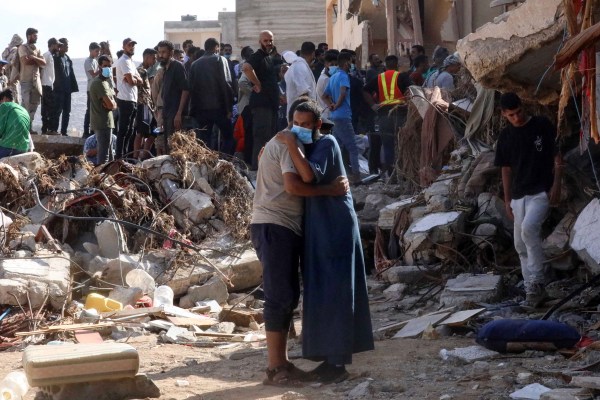 Броят на жертвите в крайбрежния град Дерна на Либия достигна