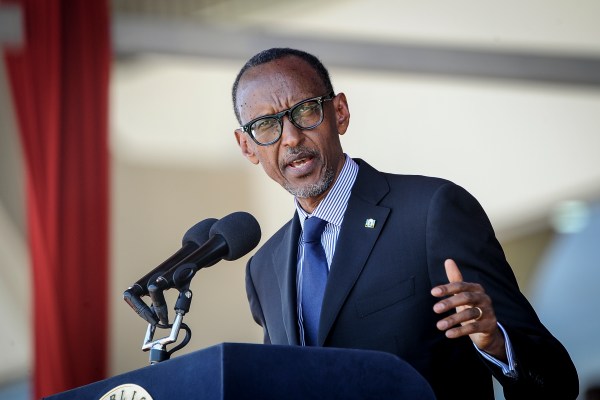 Президентът на Руанда Пол Кагаме ще се кандидатира за преизбиране през 2024 г.