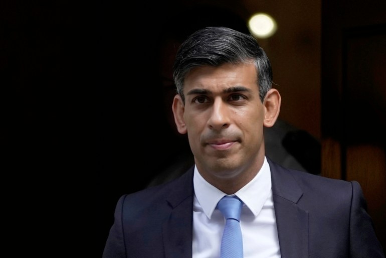 Britain's Prime Minister Rishi Sunak leaves 10 Downing Street to go to the House of Commons for his weekly Prime Minister's Questions in London, Wednesday, Sept. 6, 2023. 
