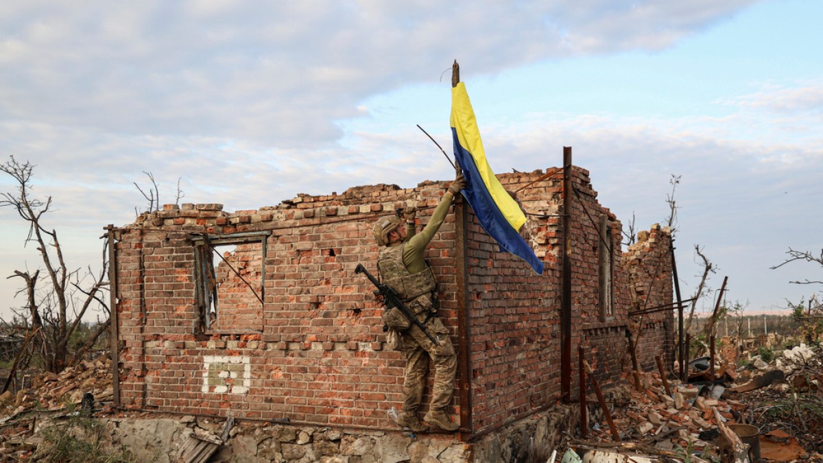 Ukrainian commander says three elite Russian brigades were “crushed” in the east