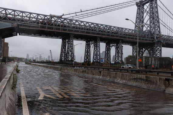 Torrential rains cause flooding in New York