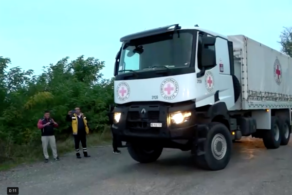 Хуманитарна помощ влиза в Нагорни Карабах през Армения, Азербайджан