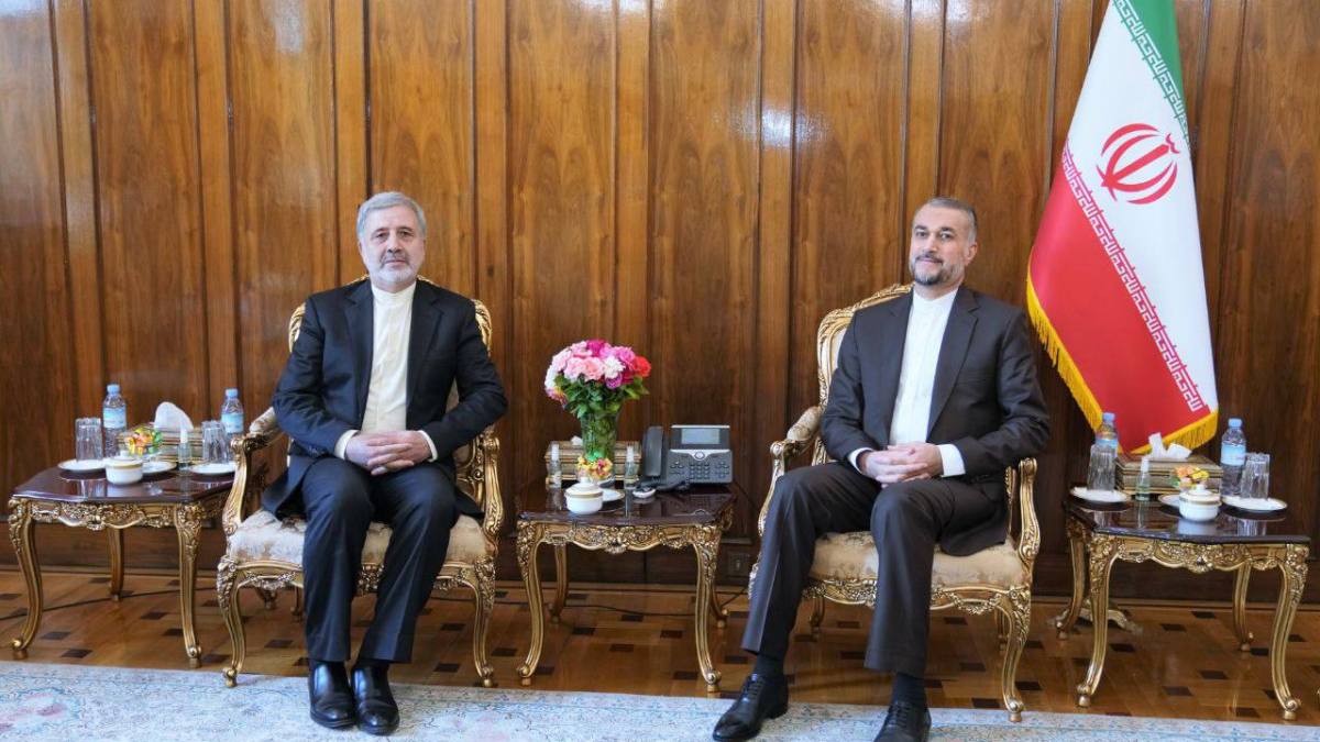 İran’ın Suudi Arabistan Büyükelçisi Riyad’a gidiyor