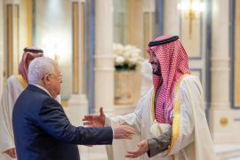 Saudi Crown Prince Mohammed Bin Salman speaks with Palestinian President Mahmoud Abbas during the China-Arab summit in Riyadh, Saudi Arabia December 9, 2022. Saudi Press Agency/Handout via REUTERS ATTENTION EDITORS - THIS PICTURE WAS PROVIDED BY A THIRD PARTY
