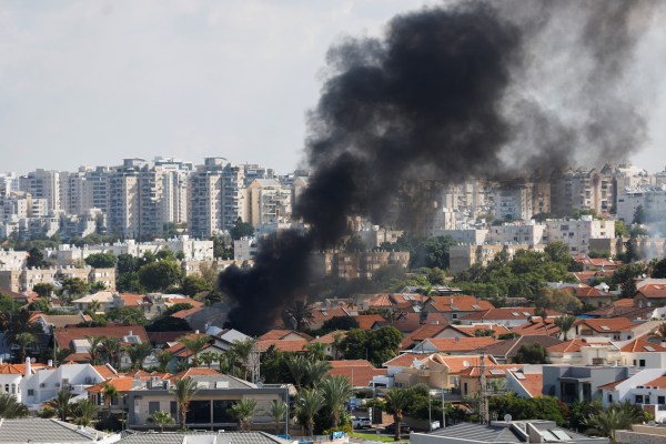 Израел и Хамас изглежда са на ръба на нов конфликт