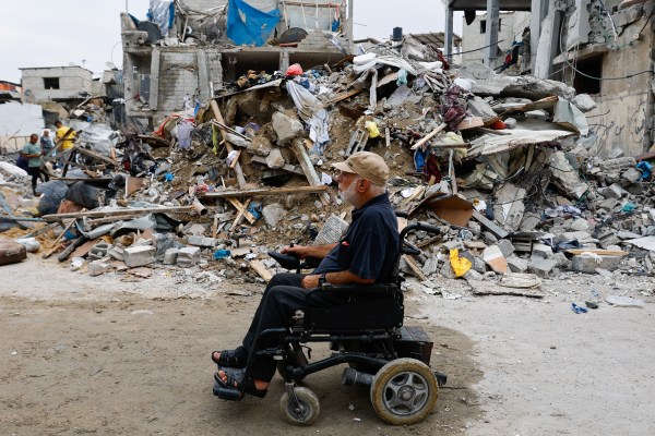 Ивицата Газа – Хеба Абу Джазар не може да чуе