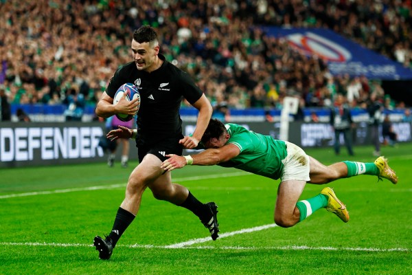 Трикратните шампиони Нова Зеландия причиниха още повече мъка на Ирландия