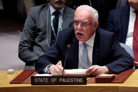 Blasts hit two Egyptian Red Sea towns near Israel border, six ...
